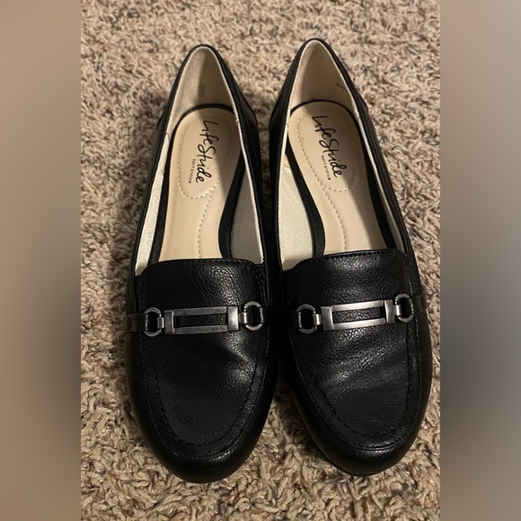 LifeStride Demure Women’s Black Slip On Loafers, 7W - Picture 1 of 6